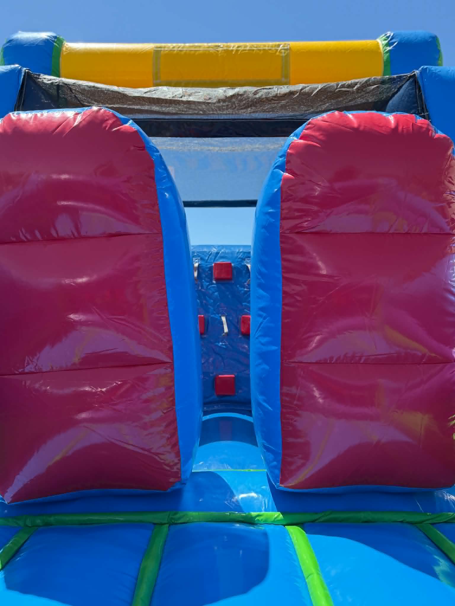First set of popup obstacle bumpers inside the 40 foot obstacle course