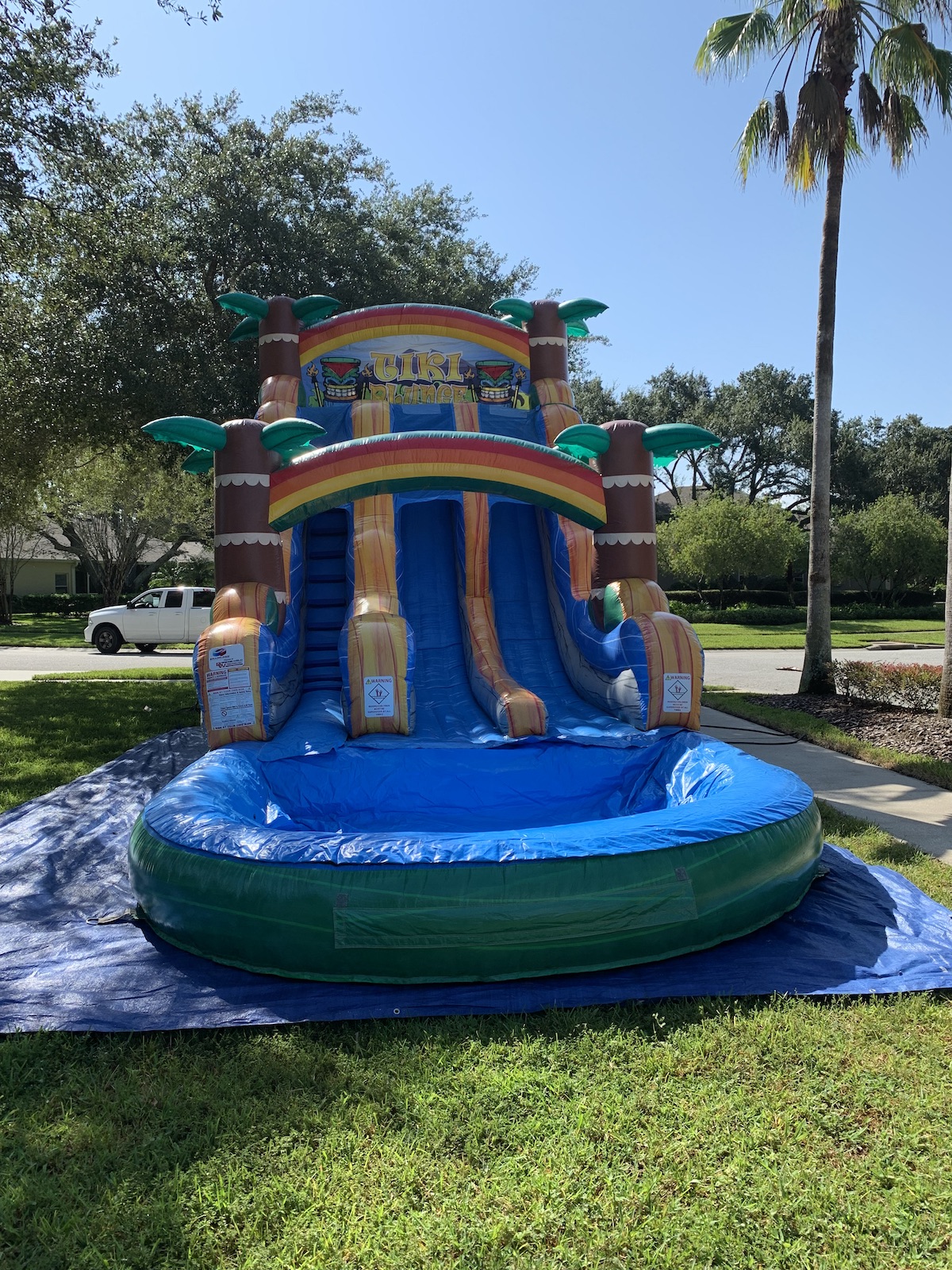 18FT TIKI PLUNGE DOUBLE LANE WATER SLIDE With DEEP POOL Tampa Rentals
