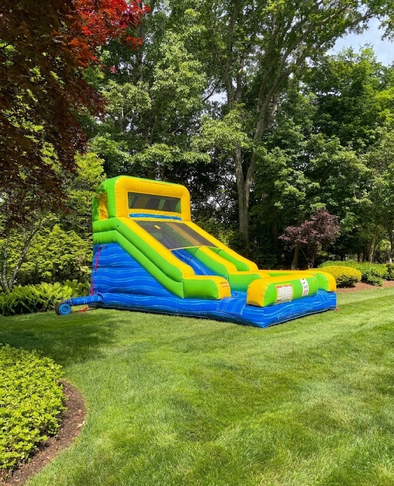 Big Splash Water Slide Rentals | BusyBeeJumpers.com Boston MA