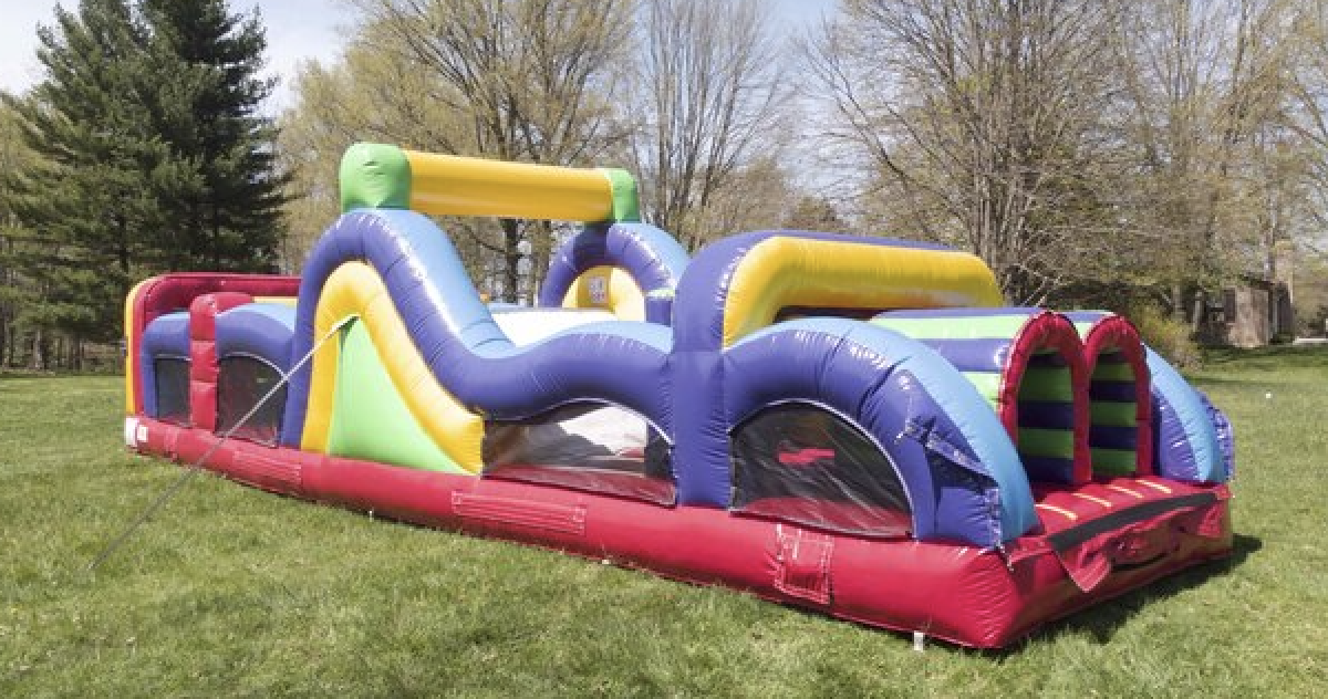 40' Fun Run Obstacle Course tunnels and obstacles