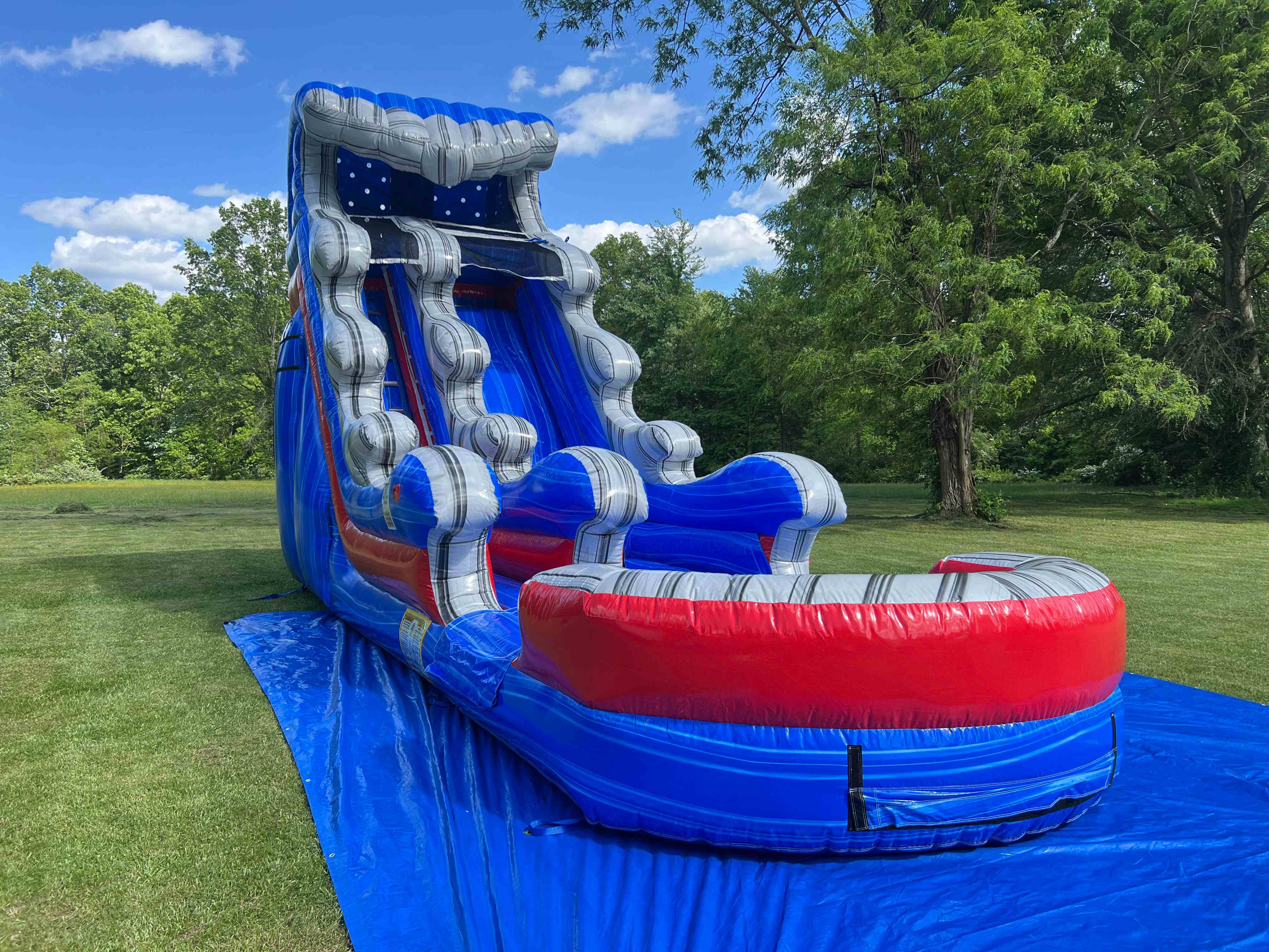 Raging Rapids water slide side angle