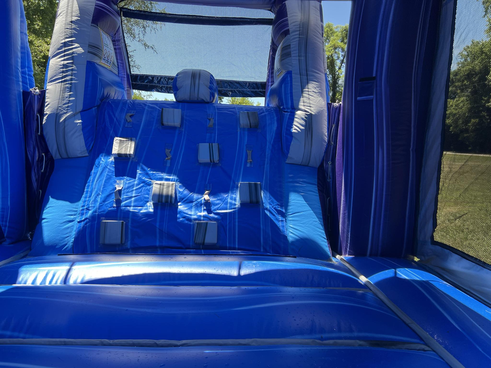 Gamer Galaxy bounce and slide view