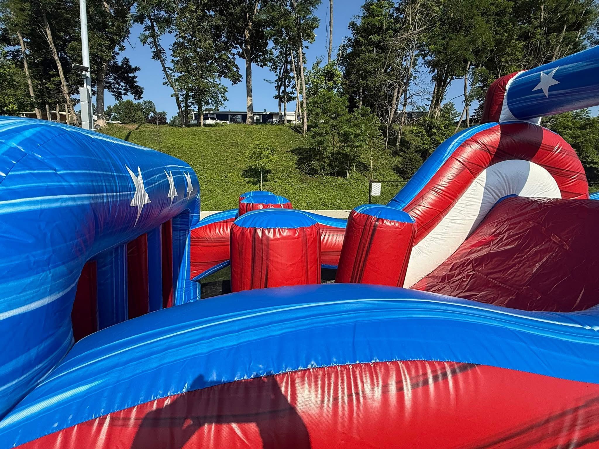 40 Feet of Freedom pop-ups