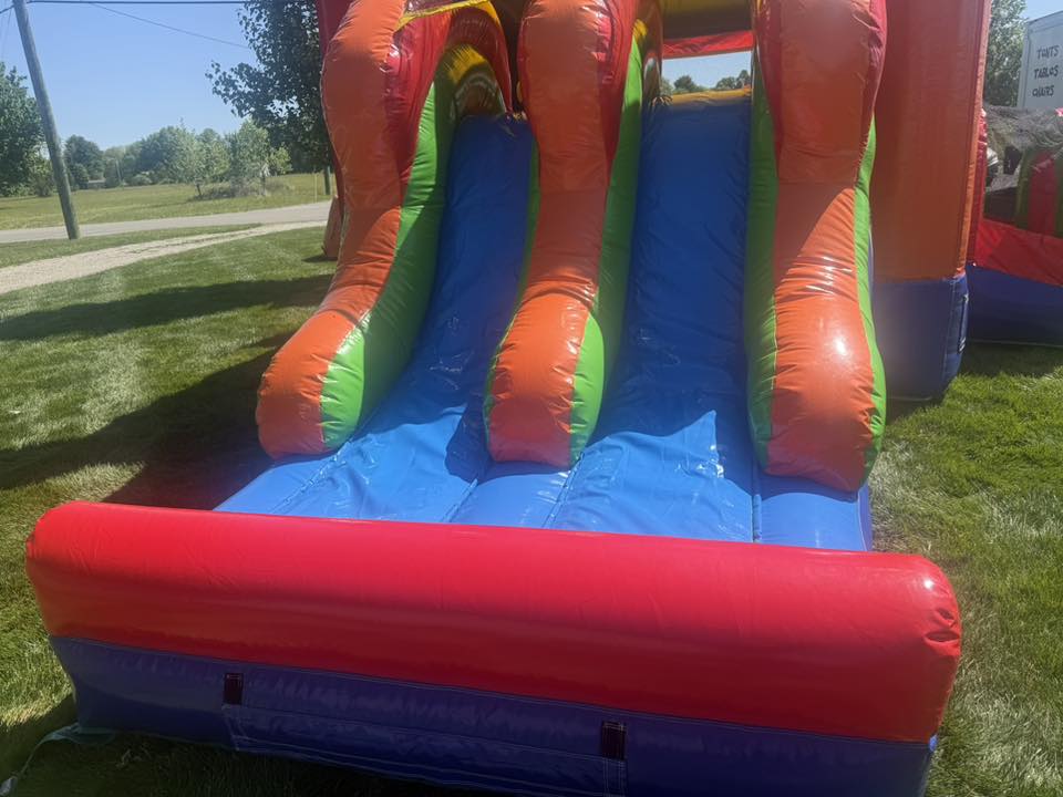 Classic Castle Combo double lane slide close up