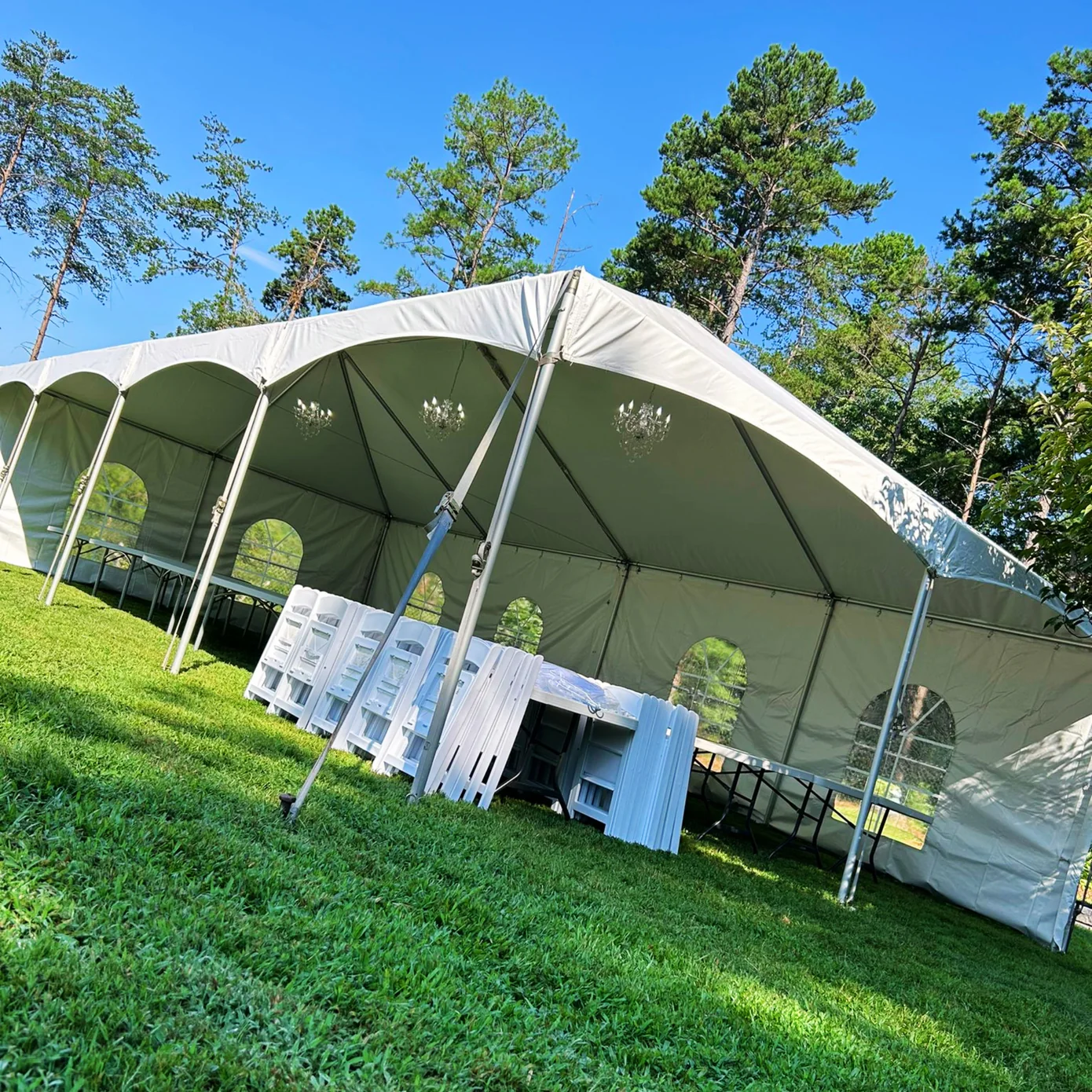 Versatile 20x40 Tent Seating Capacity